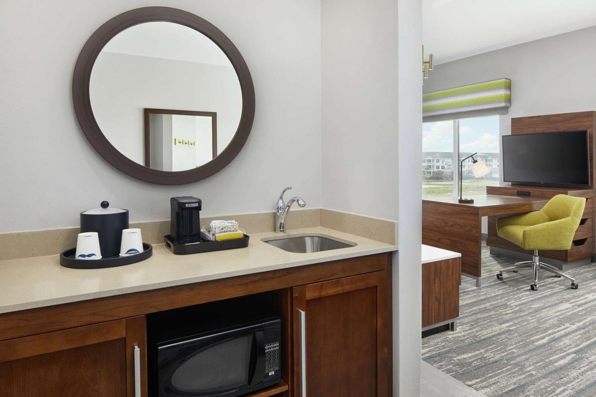 Hampton Inn Odessa Trinity Exteriör bild