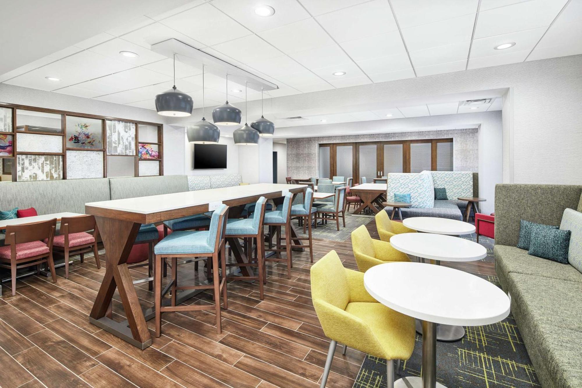Hampton Inn Odessa Trinity Exteriör bild
